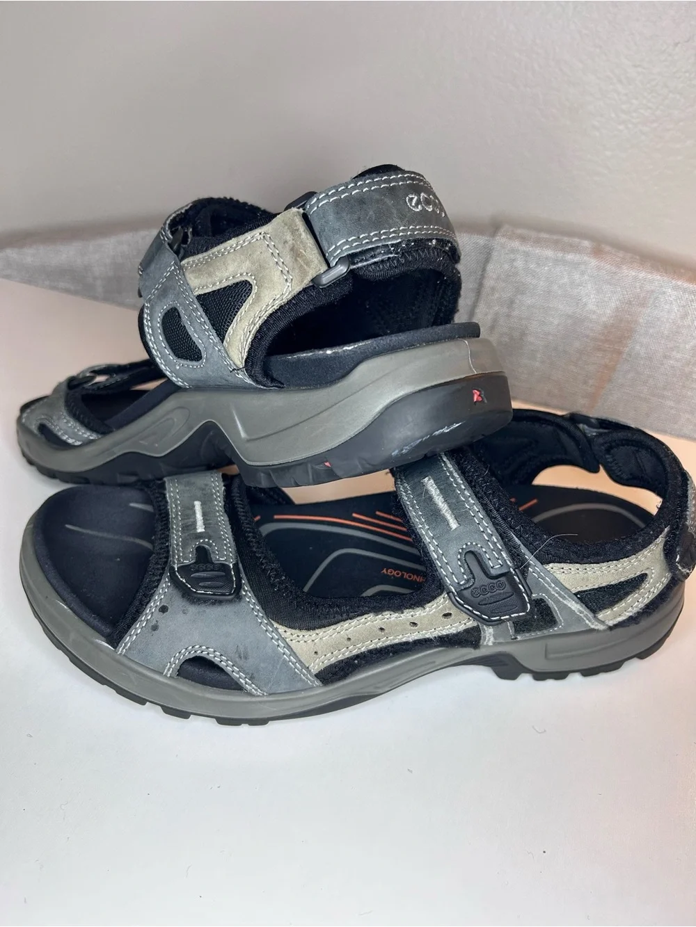 ECCO Offroad Yucatan Leather Hiking Comfort Sandals EU 45 Gray